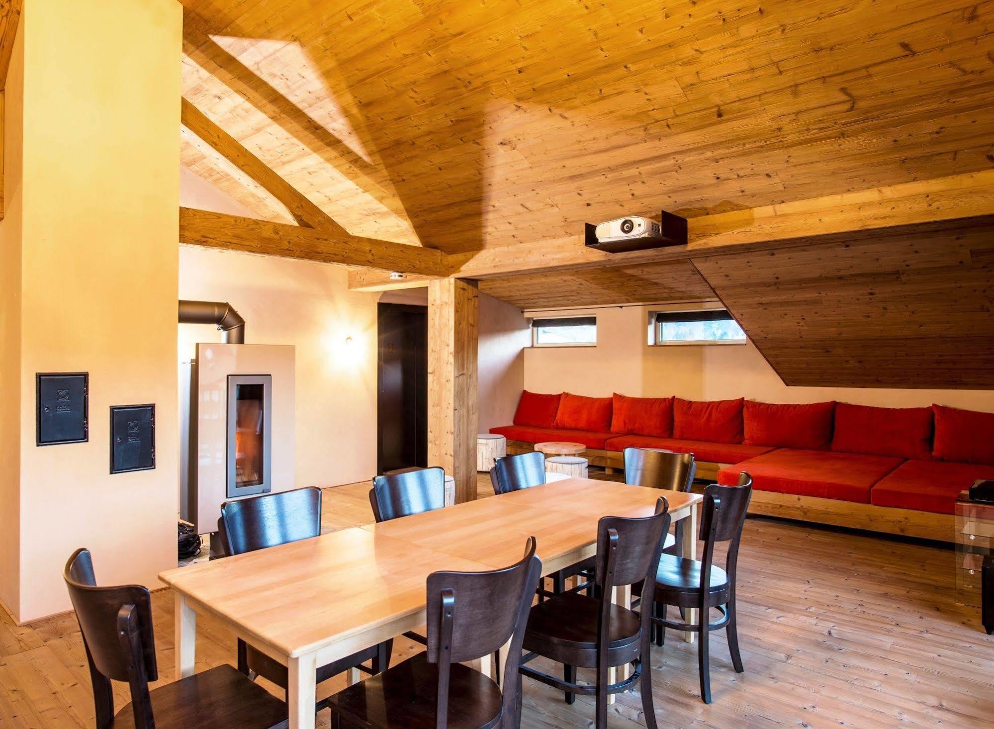 Alpen Select Lodge Kleinwalsertal Riezlern Exterior foto